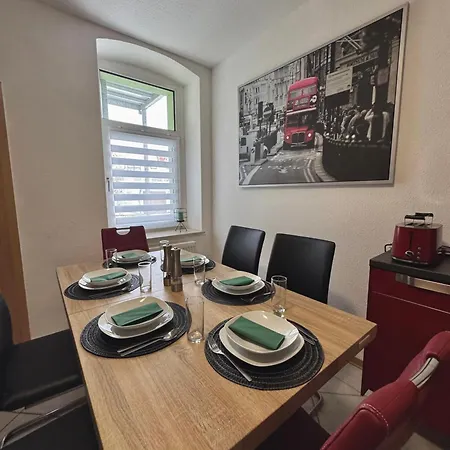 Moderne In Ideal Fuer Monteure Und Reisende Apartment