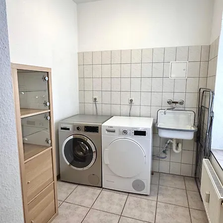 Apartment Moderne In Ideal Fuer Monteure Und Reisende Merseburg